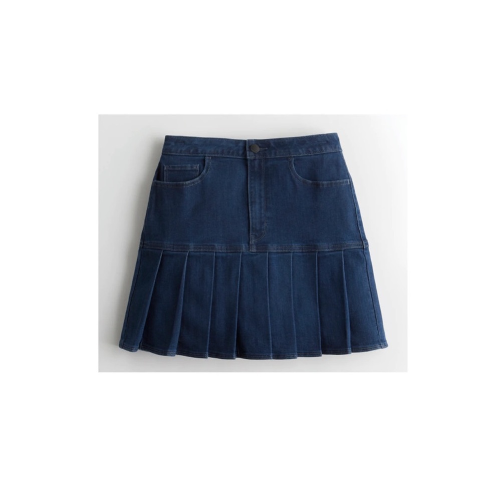 Pleated skirt 💕